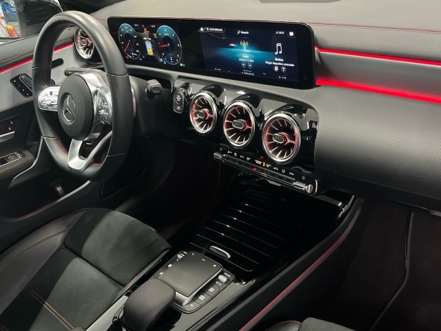 Mercedes-Benz CLA Shooting Brake 220 d 140 kW (190 CV)