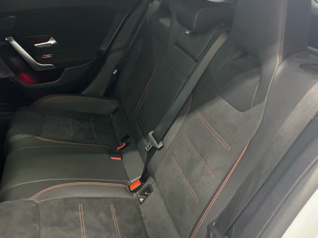 Mercedes-Benz CLA Shooting Brake 220 d 140 kW (190 CV)