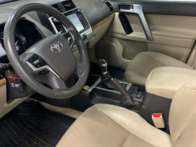 Toyota Land Cruiser 2.8 D-4D VXL Auto 130 kW (177 CV)
