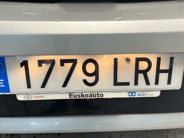 Toyota Corolla 1.8 125 Híbrido Active Tech E-CVT 90 kW (122 CV)
