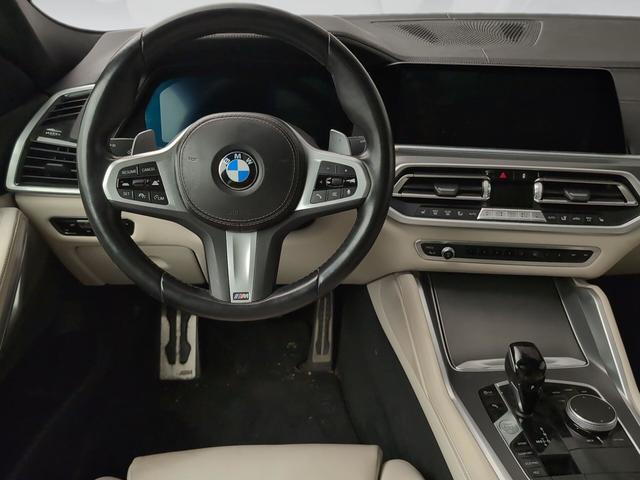 BMW X6 xDrive40d color Gris. Año 2022. 250KW(340CV). Diésel. En concesionario Automotor Premium Velázquez - Málaga de Málaga
