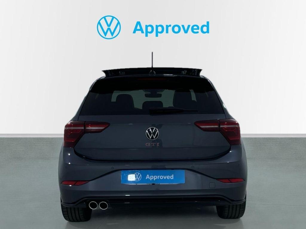 Volkswagen Polo 2.0 TSI - 10