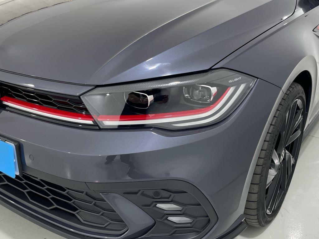 Volkswagen Polo 2.0 TSI - 12