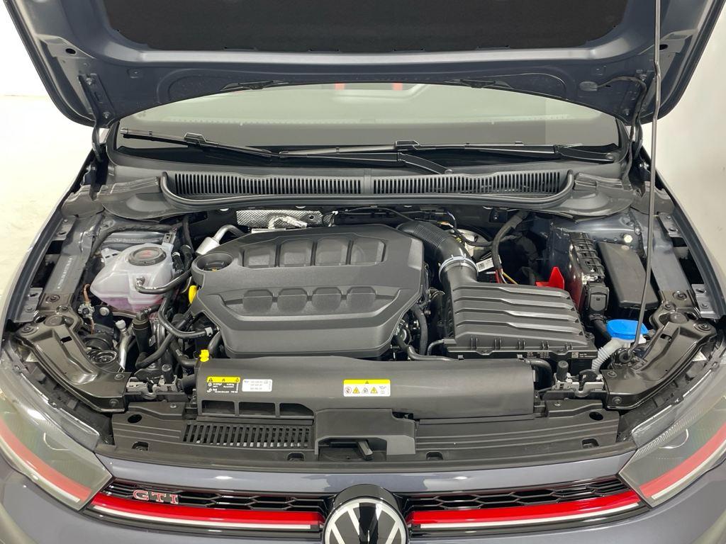Volkswagen Polo 2.0 TSI - 14