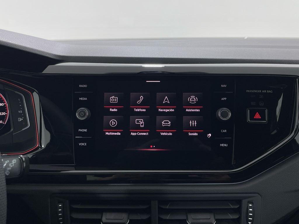 Volkswagen Polo 2.0 TSI - 18