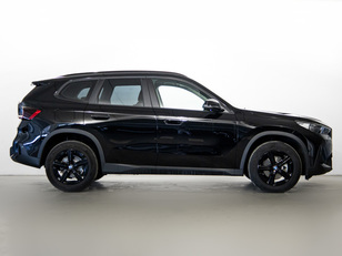 Fotos de BMW X1 sDrive18d color Negro. Año 2024. 110KW(150CV). Diésel. En concesionario BMW Fuenteolid Valladolid de Valladolid