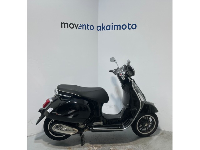 Vespa GTS 300  - 2