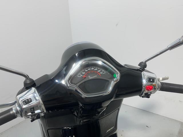 Vespa GTS 300  - 7