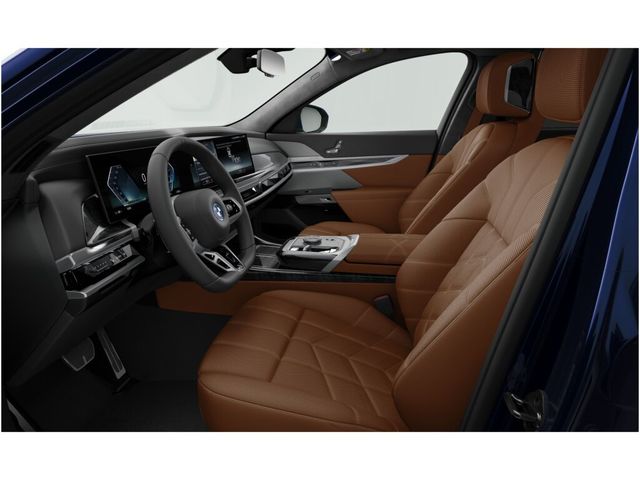 BMW i7 xDrive60 color Azul. Año 2023. 400KW(544CV). Eléctrico. En concesionario Móvil Begar Alicante de Alicante
