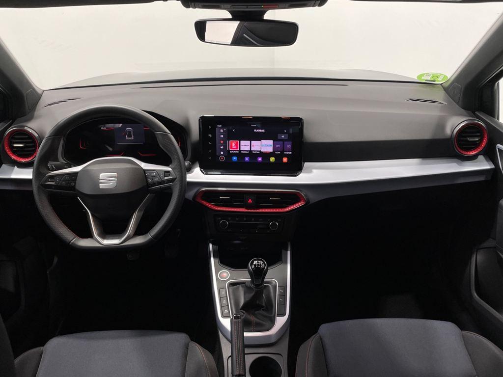 SEAT Arona 1.0 TSI - 4