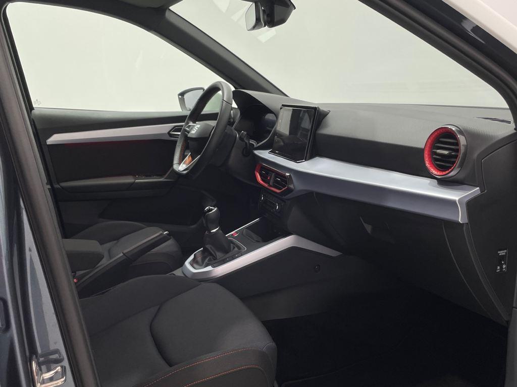SEAT Arona 1.0 TSI - 5