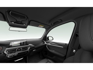 Fotos de BMW X3 xDrive20d color Gris. Año 2024. 140KW(190CV). Diesel. En concesionario A MatosCar - MOTORRAD - Comércio Automóvel, S.A.Guard de 