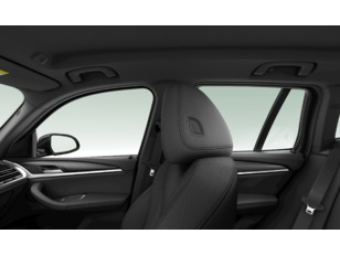 Fotos de BMW X3 xDrive20d color Gris. Año 2024. 140KW(190CV). Diesel. En concesionario A MatosCar - MOTORRAD - Comércio Automóvel, S.A.Guard de 