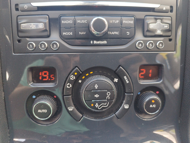 Peugeot 5008 1.6 BlueHDi FAP Allure 88 kW (120 CV)