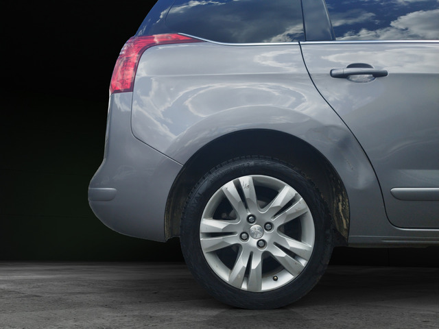 Peugeot 5008 1.6 BlueHDi FAP Allure 88 kW (120 CV)