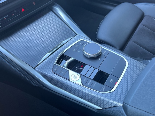 BMW Serie 4 420d Coupe color Blanco. Año 2023. 140KW(190CV). Diésel. En concesionario Grünblau Motor (Bmw y Mini) de Cantabria