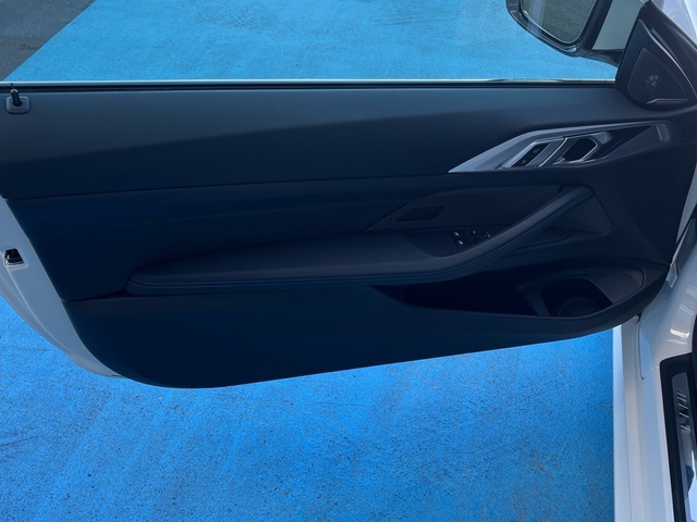 BMW Serie 4 420d Coupe color Blanco. Año 2023. 140KW(190CV). Diésel. En concesionario Grünblau Motor (Bmw y Mini) de Cantabria