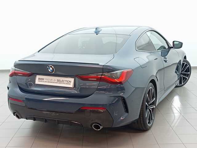 BMW Serie 4 420d Coupe color Azul. Año 2021. 140KW(190CV). Diésel. En concesionario Augusta Aragon S.A. de Zaragoza