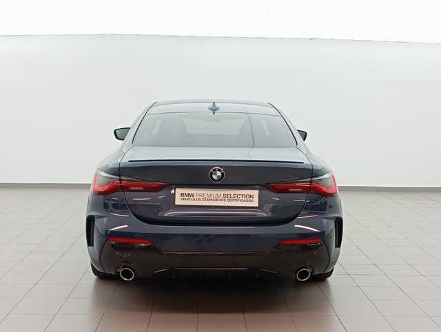 BMW Serie 4 420d Coupe color Azul. Año 2021. 140KW(190CV). Diésel. En concesionario Augusta Aragon S.A. de Zaragoza