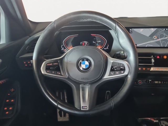 BMW Serie 1 118i color Azul. Año 2021. 103KW(140CV). Gasolina. En concesionario FINESTRAT Automoviles Fersan, S.A. de Alicante