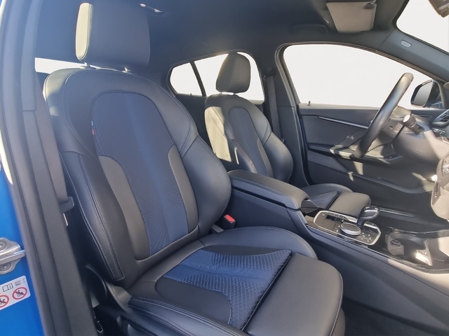 BMW Serie 1 118i color Azul. Año 2021. 103KW(140CV). Gasolina. En concesionario FINESTRAT Automoviles Fersan, S.A. de Alicante