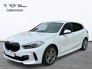 Fotos de BMW Serie 1 118d color Blanco. Año 2024. 110KW(150CV). Diésel. En concesionario Celtamotor Vigo de Pontevedra