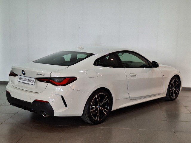 BMW Serie 4 420d Coupe color Blanco. Año 2021. 140KW(190CV). Híbrido Electro/Diesel. En concesionario Tormes Motor de Salamanca