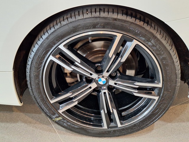 BMW Serie 4 420d Coupe color Blanco. Año 2021. 140KW(190CV). Híbrido Electro/Diesel. En concesionario Tormes Motor de Salamanca