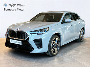 Fotos de BMW iX2 eDrive20 color Gris. Año 2025. 150KW(204CV). Eléctrico. En concesionario Bernesga Motor León (Bmw y Mini) de León