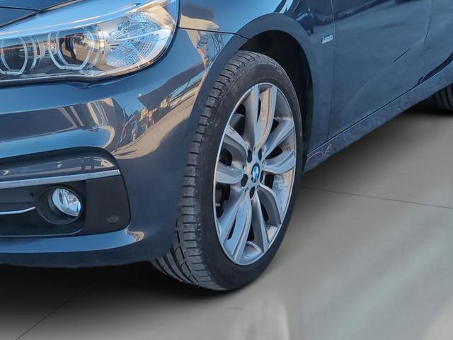 BMW Serie 2 220d Active Tourer color Gris. Año 2018. 140KW(190CV). Diésel. En concesionario Automotor Premium Viso - Málaga de Málaga