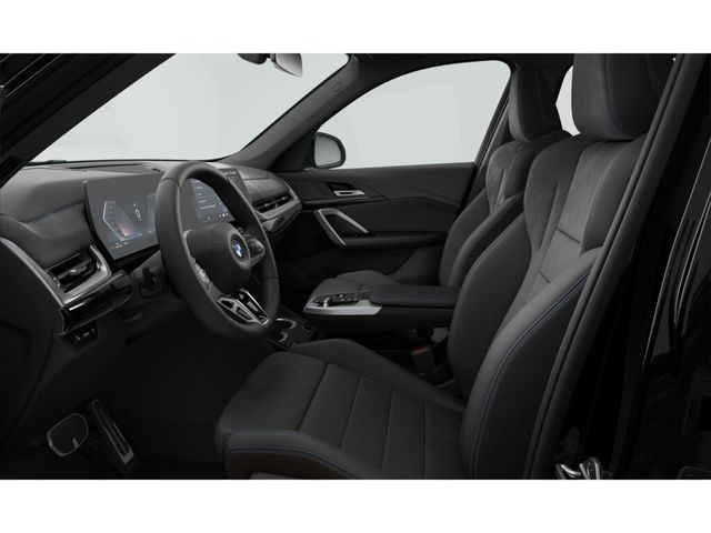 BMW X1 sDrive20i color Negro. Año 2024. 125KW(170CV). Gasolina. En concesionario Ilbira Motor | Granada de Granada