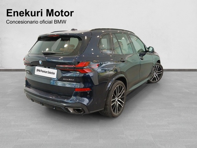 BMW X5 xDrive30d color Negro. Año 2025. 219KW(298CV). Diésel. En concesionario Enekuri Motor de Vizcaya