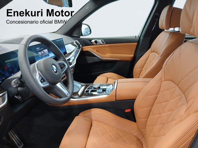 BMW X5 xDrive30d color Negro. Año 2025. 219KW(298CV). Diésel. En concesionario Enekuri Motor de Vizcaya