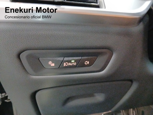 BMW X5 xDrive30d color Negro. Año 2025. 219KW(298CV). Diésel. En concesionario Enekuri Motor de Vizcaya