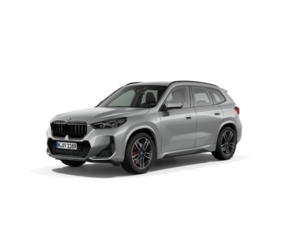 Fotos de BMW X1 sDrive20i color Gris Plata. Año 2024. 125KW(170CV). Gasolina. En concesionario San Pablo Motor | Su Eminencia de Sevilla