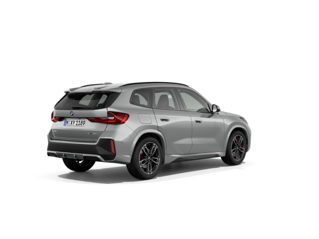 BMW X1 sDrive18d color Gris Plata. Año 2024. 110KW(150CV). Diésel. En concesionario San Pablo Motor | Su Eminencia de Sevilla