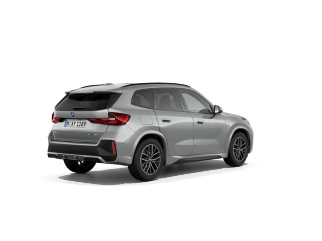 BMW X1 sDrive20d color Gris Plata. Año 2024. 120KW(163CV). Diésel. En concesionario Ilbira Motor | Granada de Granada