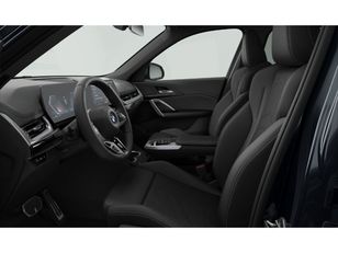 Fotos de BMW X1 sDrive20d color Gris. Año 2024. 120KW(163CV). Diésel. En concesionario San Pablo Motor | Su Eminencia de Sevilla