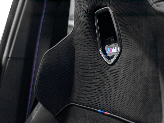 BMW X2 M35i color Gris. Año 2024. 221KW(300CV). Gasolina. En concesionario Caetano Cuzco, Alcalá de Madrid