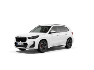 Fotos de BMW X1 sDrive20d color Blanco. Año 2024. 120KW(163CV). Diésel. En concesionario San Pablo Motor | Su Eminencia de Sevilla