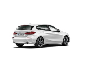 Fotos de BMW Serie 1 118d color Blanco. Año 2022. 110KW(150CV). Diésel. En concesionario Ilbira Motor | Granada de Granada