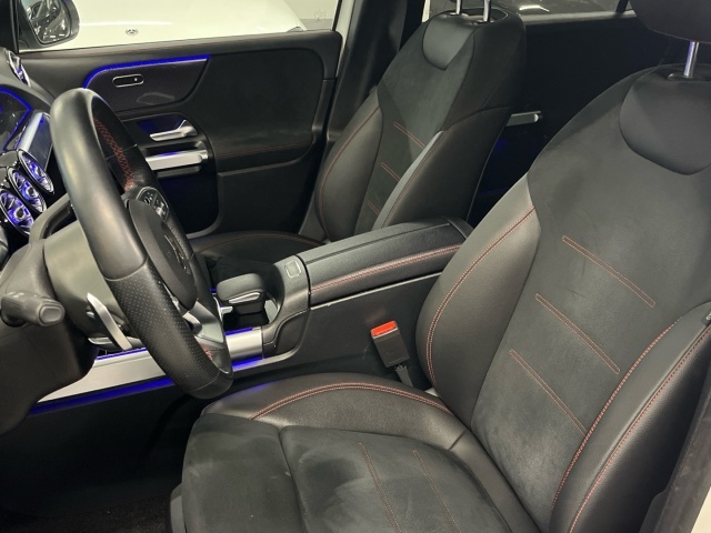 Mercedes-Benz GLB 200 120 kW (163 CV)