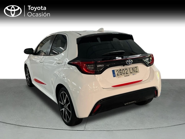 Toyota Yaris 120H Style 85 kW (116 CV)