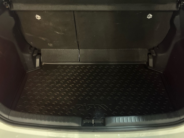 Toyota Yaris 120H Style 85 kW (116 CV)