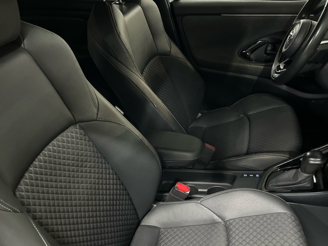 Toyota Yaris 120H Style 85 kW (116 CV)