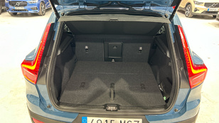 Volvo XC40 B3 G Plus Dark Auto 120 kW (163 CV) - 10 Volvo XC40 B3 G Ocasión 120 KW (163CV) - 10