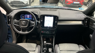 Volvo XC40 B3 G Plus Dark Auto 120 kW (163 CV) - 21 Volvo XC40 B3 G Ocasión 120 KW (163CV) - 21
