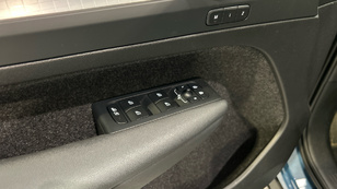 Volvo XC40 B3 G Plus Dark Auto 120 kW (163 CV) - 42 Volvo XC40 B3 G Ocasión 120 KW (163CV) - 42