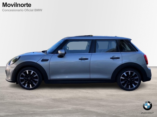 fotoG 2 del MINI MINI 5 Puertas Cooper 100 kW (136 CV) 136cv Gasolina del 2024 en Madrid
