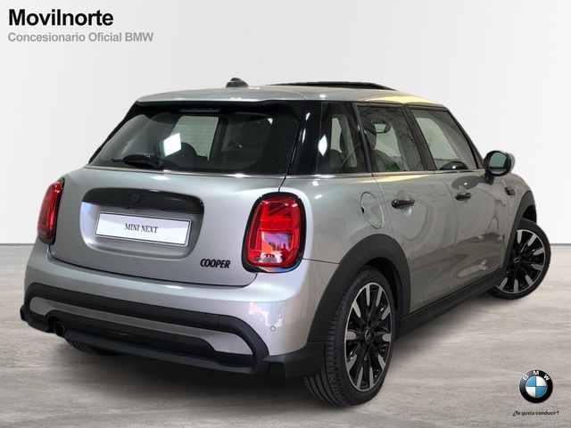 fotoG 3 del MINI MINI 5 Puertas Cooper 100 kW (136 CV) 136cv Gasolina del 2024 en Madrid